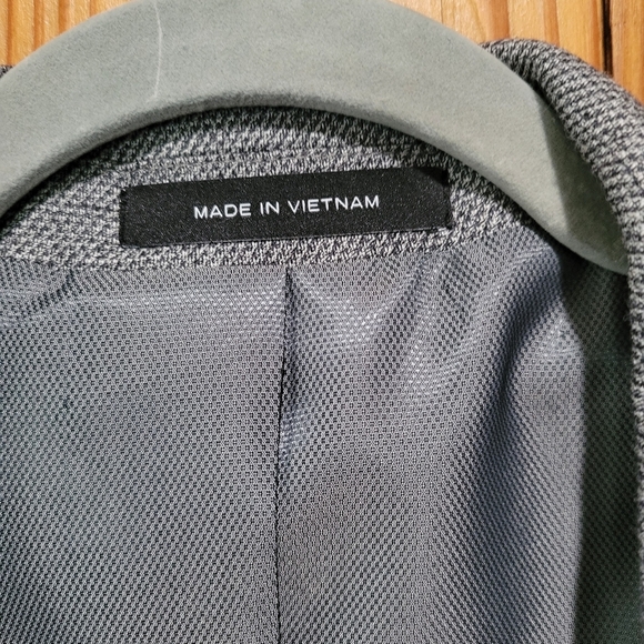 Kenneth Cole Men's Gray Blazer - Picture 6 of 12